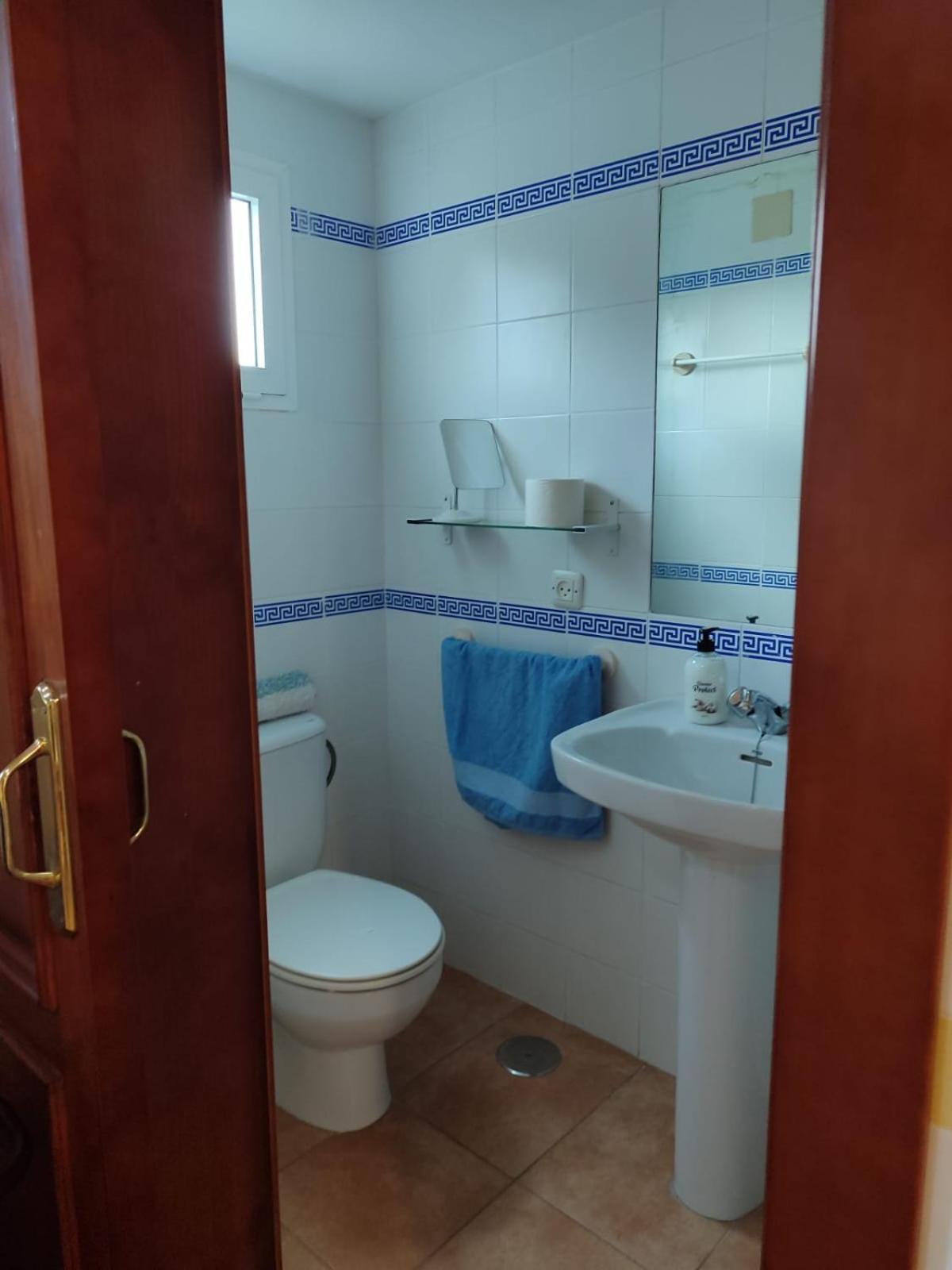 Chalet Roche A 300 Metros De La Playa Eksteriør billede